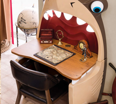 Bureau Shark Pirate